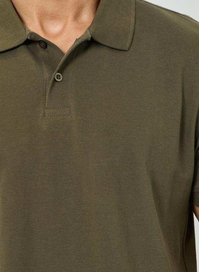 Styli Men Olive Green Relaxed Polo - Image 3